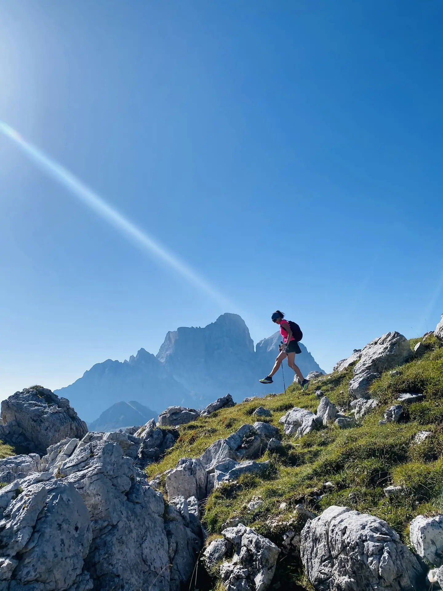 Trekking, Monte Pelmo sullo sfondo